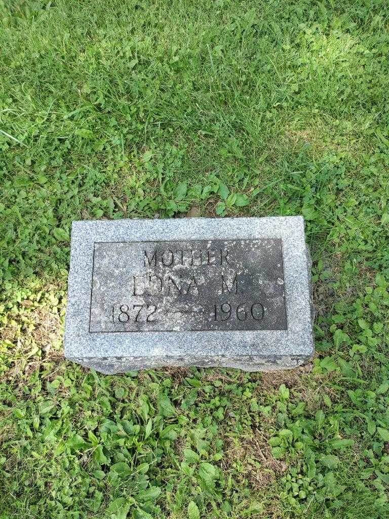 Edna M. Wincher's grave. Photo 2