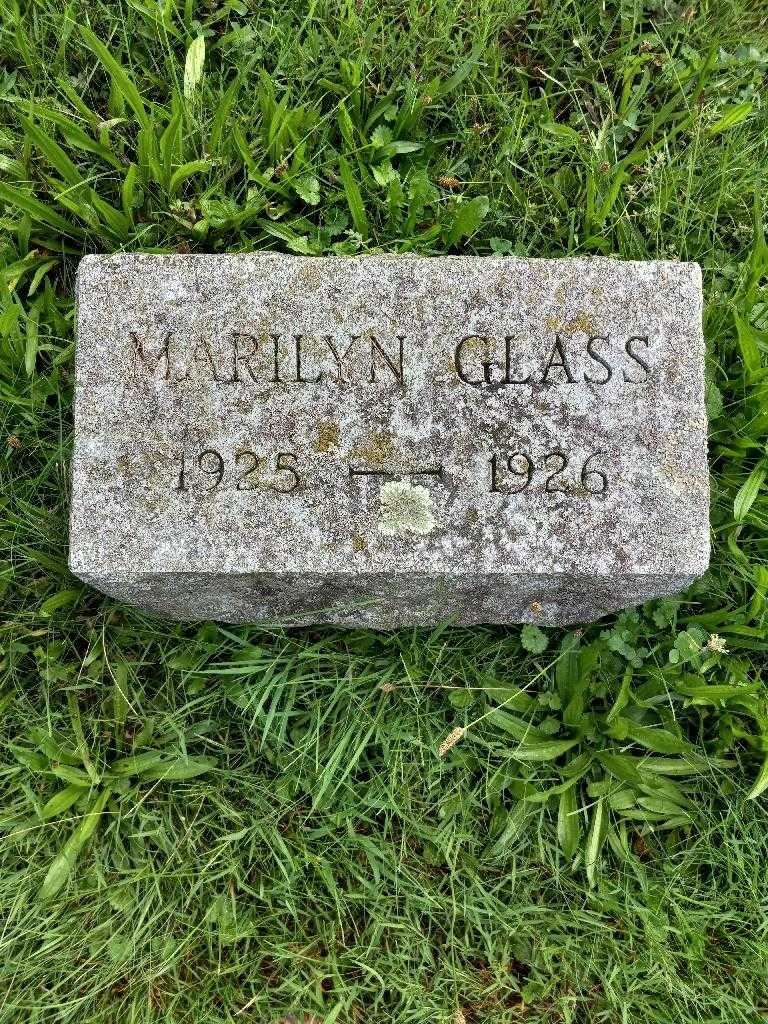 Marilyn Helen Glass's grave. Photo 3