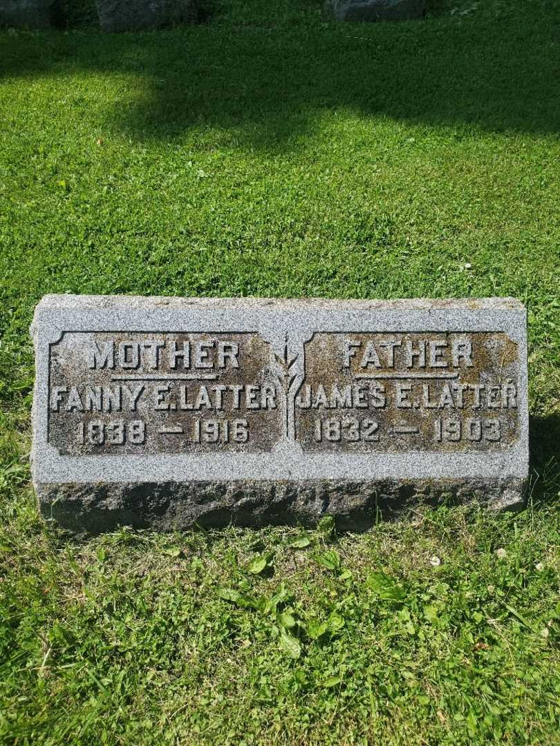 Fanny E. Latter's grave. Photo 3