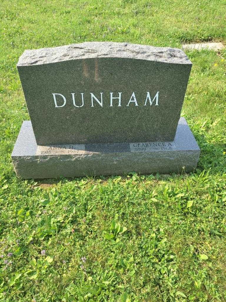 Clarence A. Dunham's grave. Photo 1