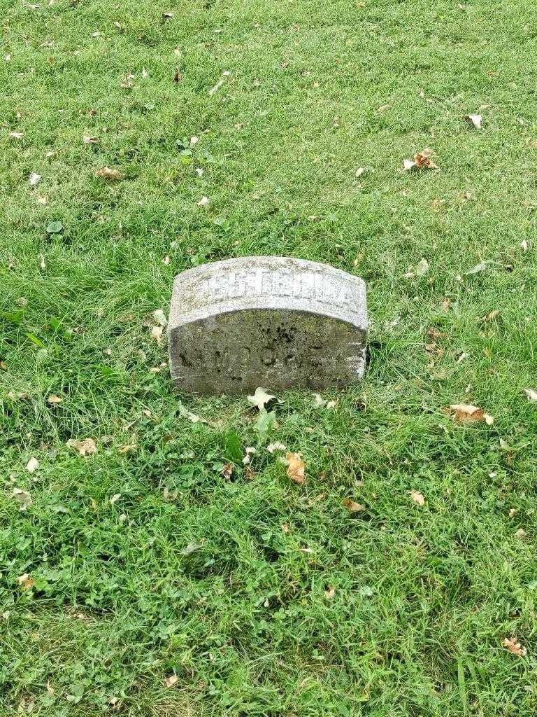 Estella Emily Moore's grave. Photo 2