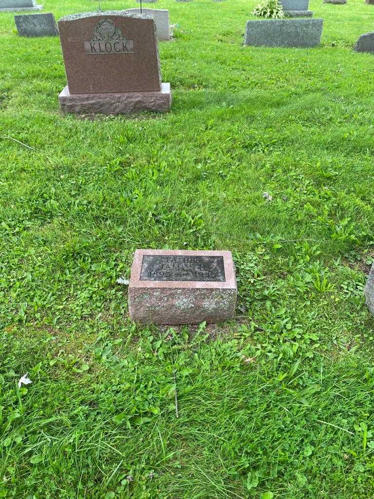 James H. Klock's grave. Photo 2