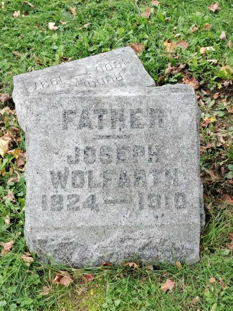 Joseph Wolfarth's grave. Photo 3
