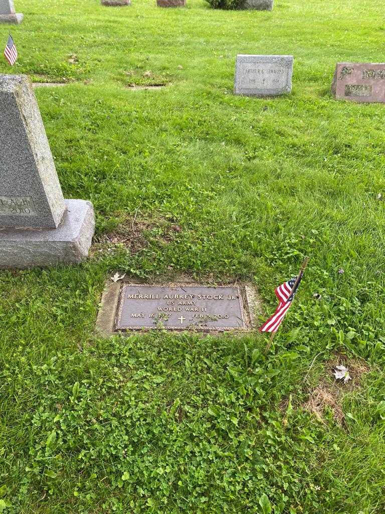 Merrill Aubrey Stock Junior's grave. Photo 2