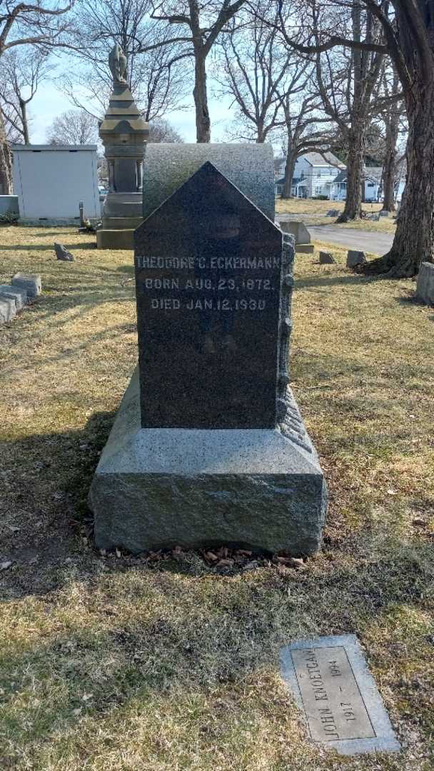 Theodore C. Eckermann's grave. Photo 3