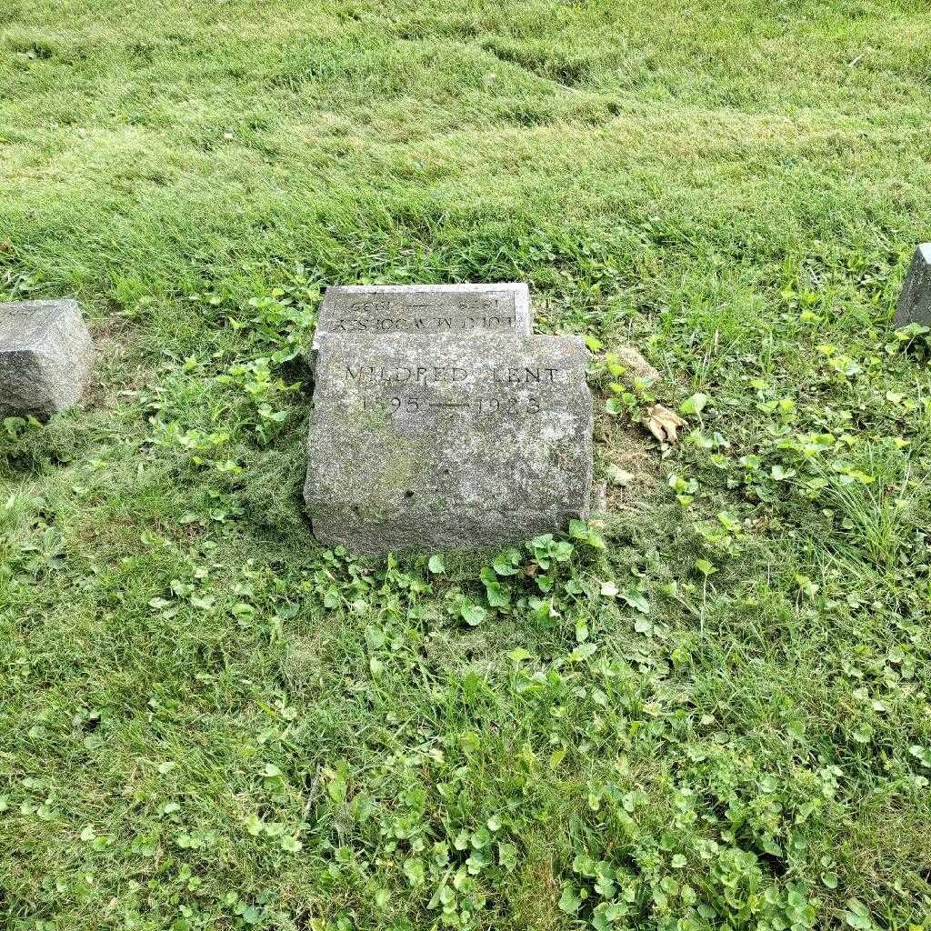 Mildred F. Lent's grave. Photo 1