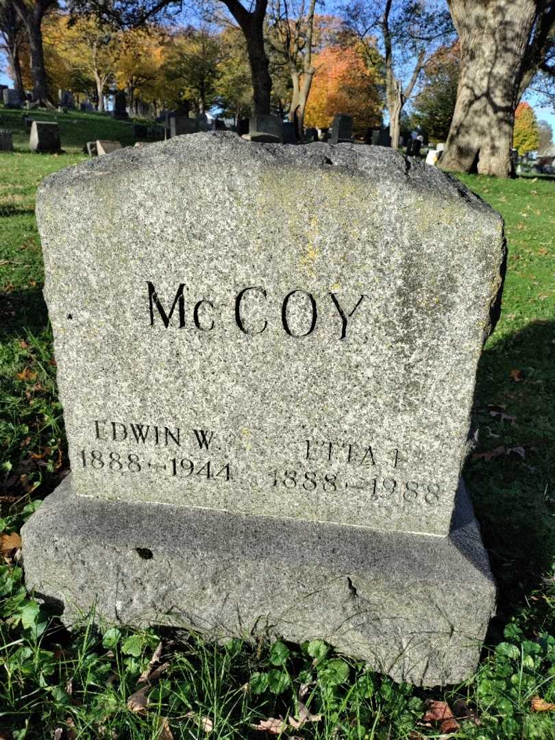 Edwin William McCoy's grave. Photo 3