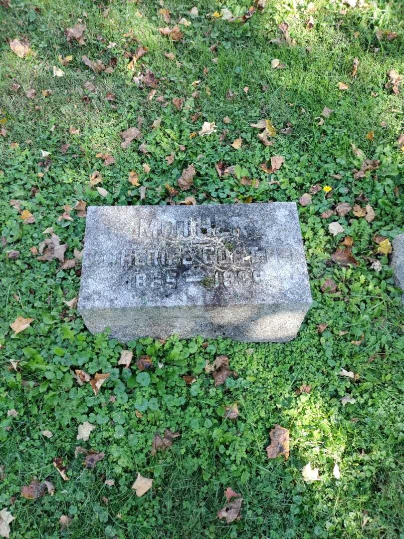 Katherine Goettel's grave. Photo 2