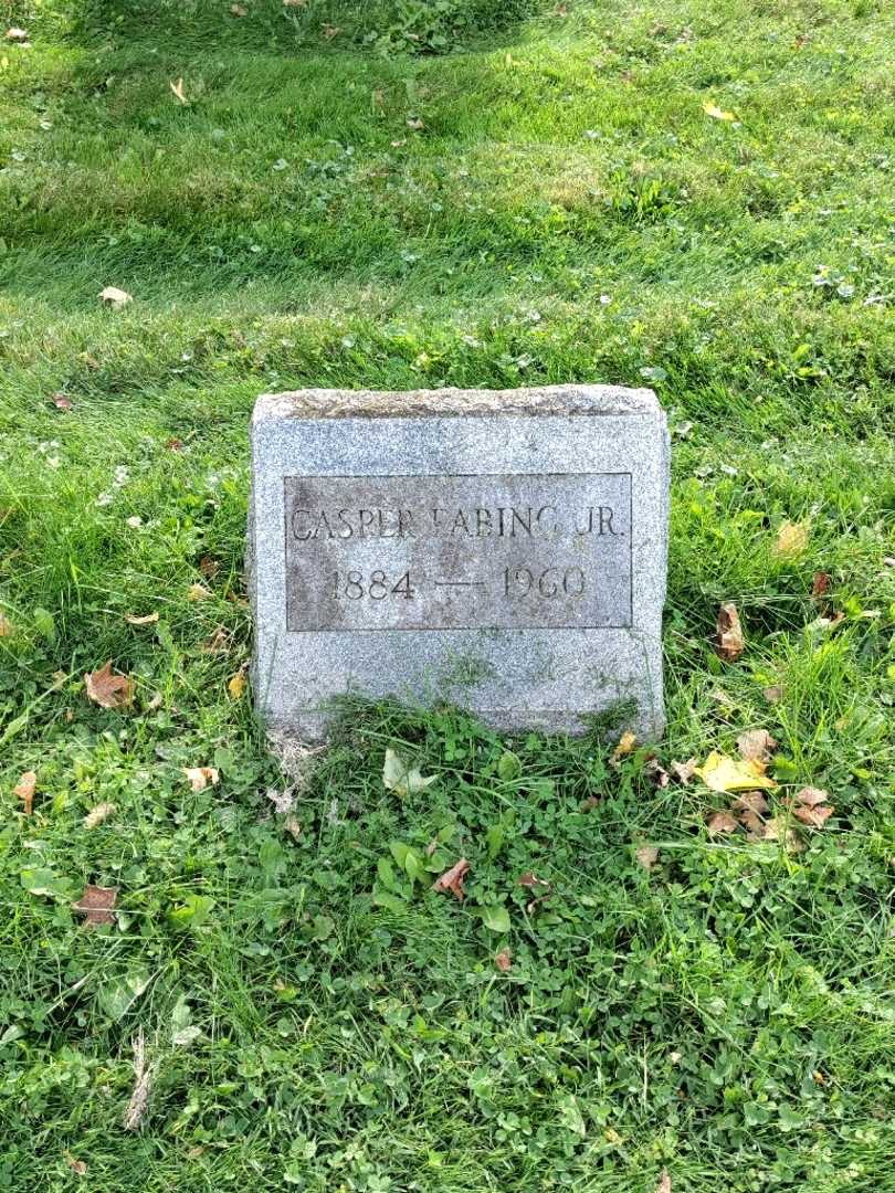 Casper Fabing Junior's grave. Photo 2