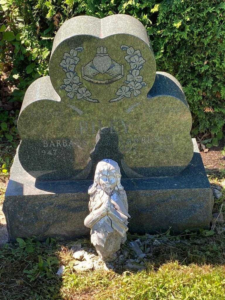 Lawrence Riley's grave. Photo 3