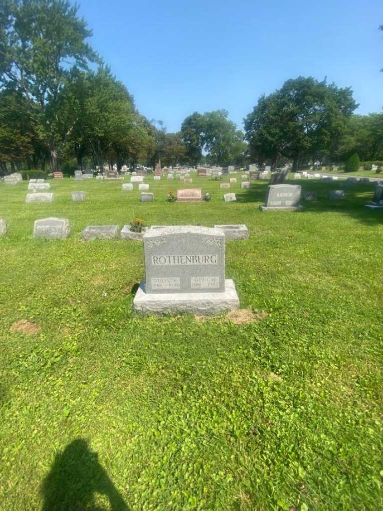 Julia A. Rothenburg's grave. Photo 3