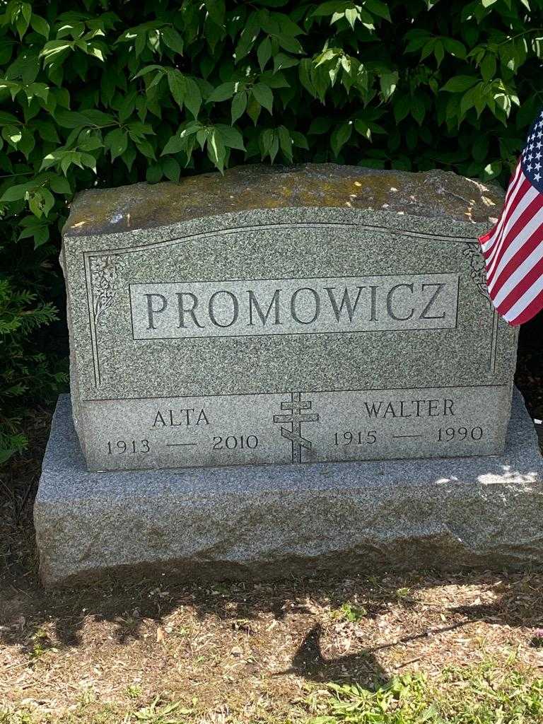Alta Promowicz's grave. Photo 1