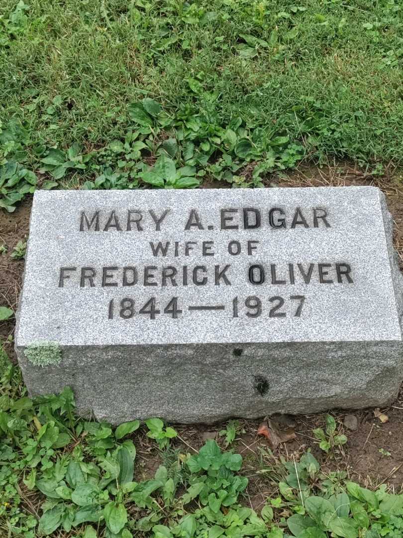 Mary A. Edgar Oliver's grave. Photo 3