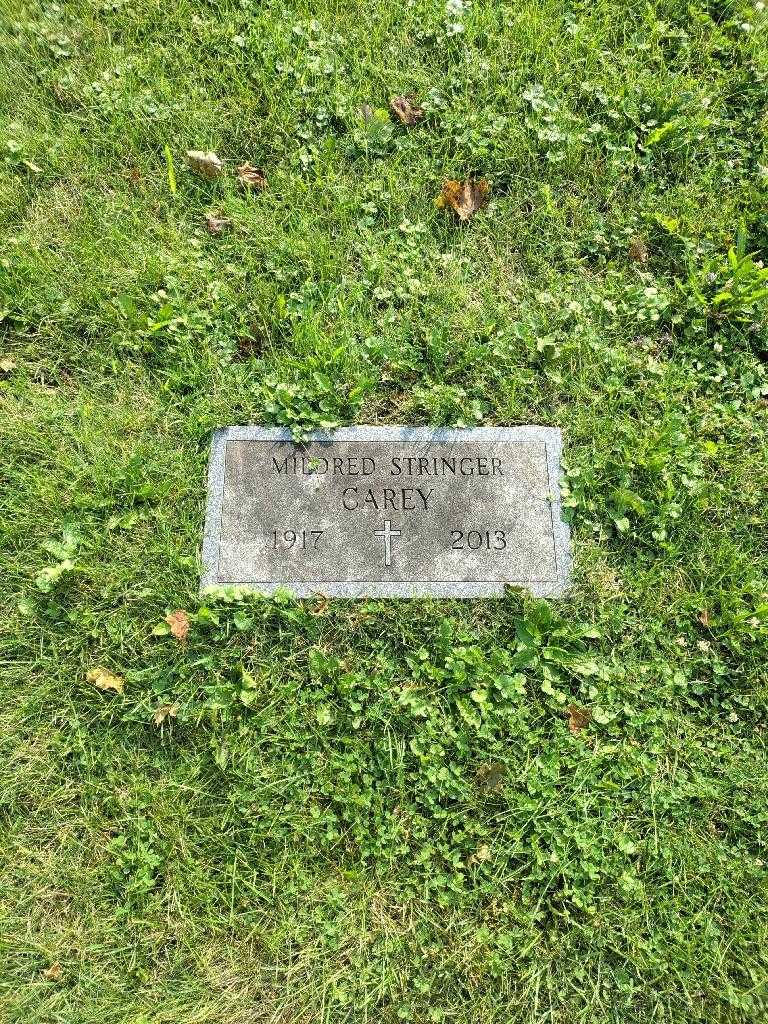 Mildred Stringer Carey's grave. Photo 1