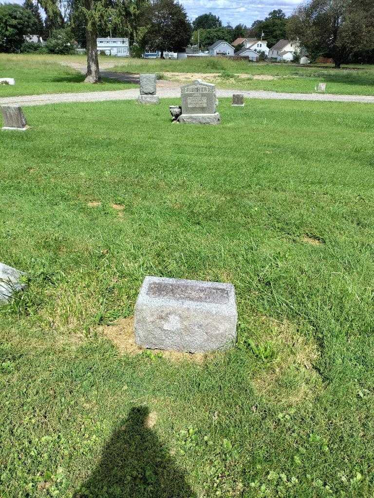 Andrew J. Duprez's grave. Photo 1
