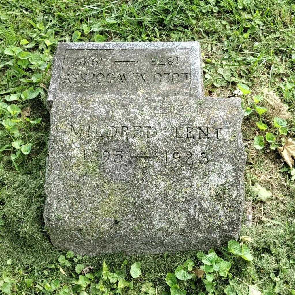 Mildred F. Lent's grave. Photo 3