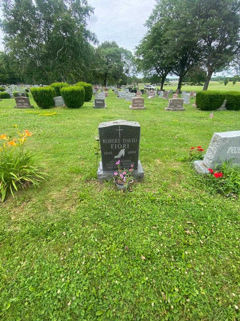 Robert David Fiori's grave. Photo 1
