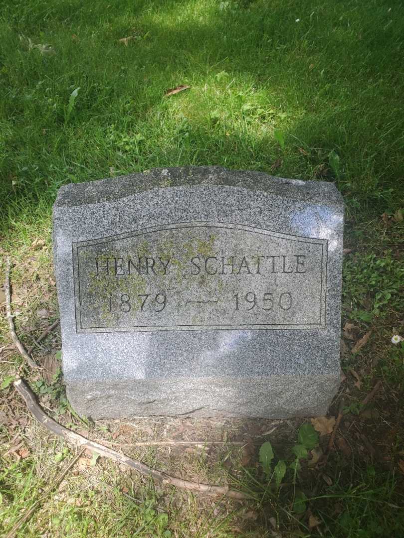 Henry D. Schattle's grave. Photo 4