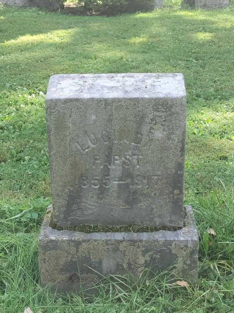 Lucinda Parst's grave. Photo 3