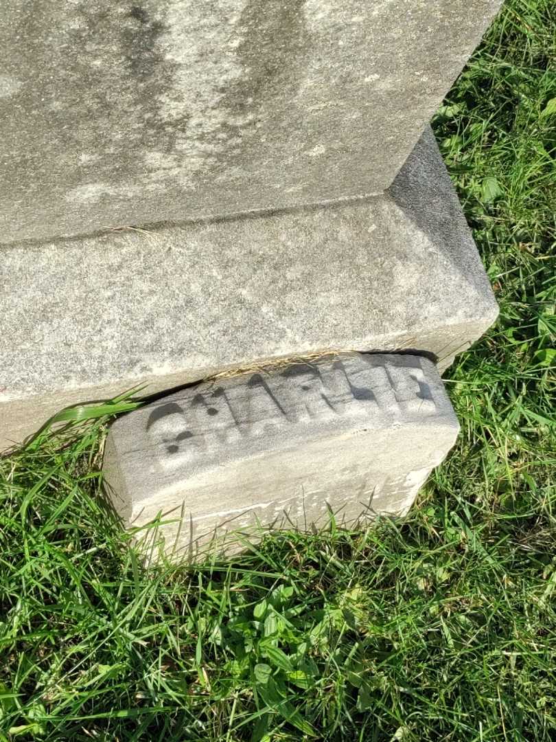 Charles Frost's grave. Photo 3