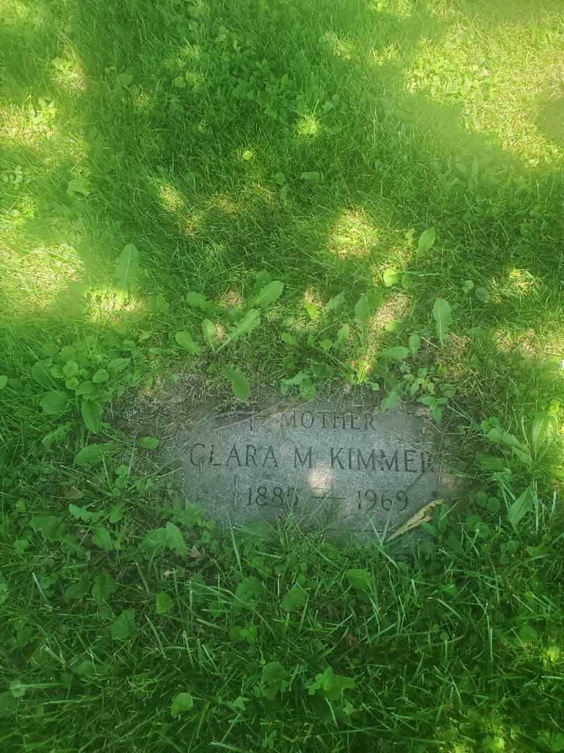 Clara M. Kimmerle Oswald's grave. Photo 2