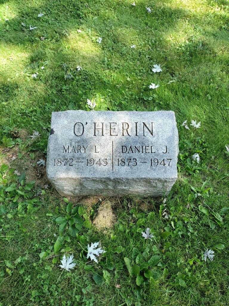 Daniel J. O'Herin's grave. Photo 2