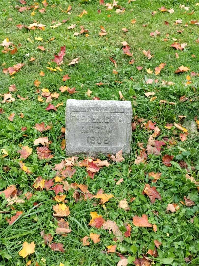 Frederick A. Mccaw's grave. Photo 2