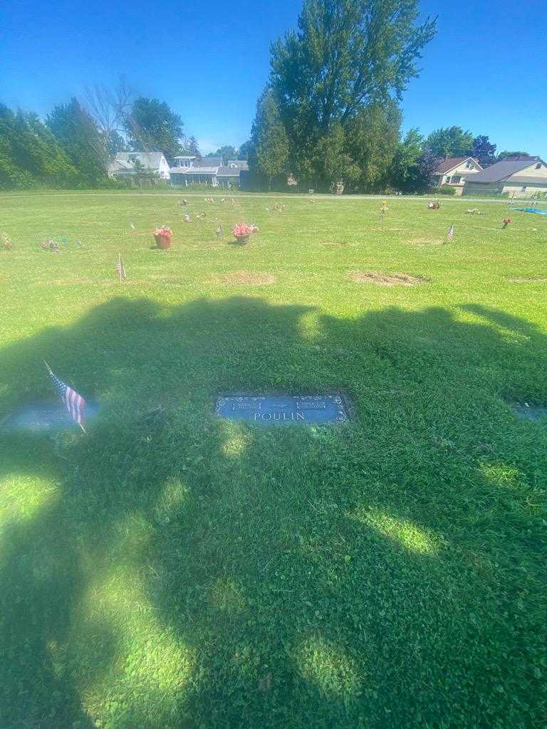 Marie E. Poulin's grave. Photo 1