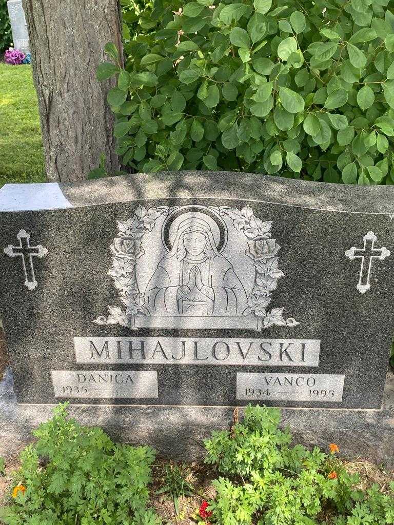 Vanco Mihajlovski's grave. Photo 3
