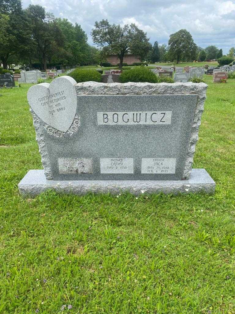 Jack Bogwicz's grave. Photo 2