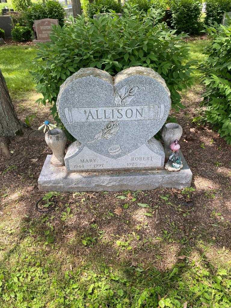 Mary Allison's grave. Photo 2