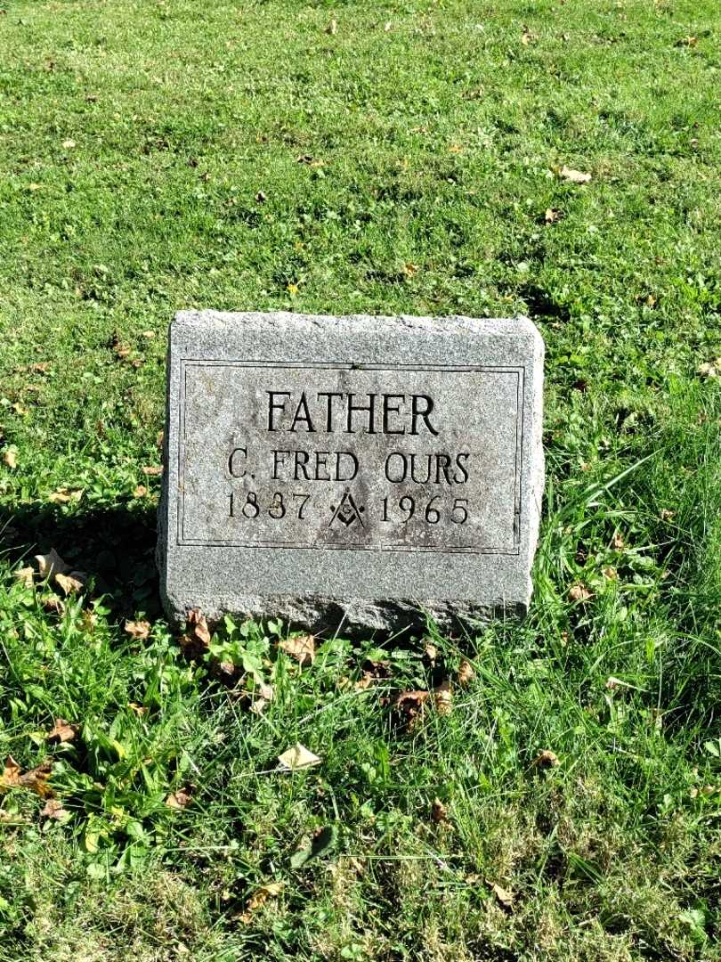 Charles Fred Ours's grave. Photo 2