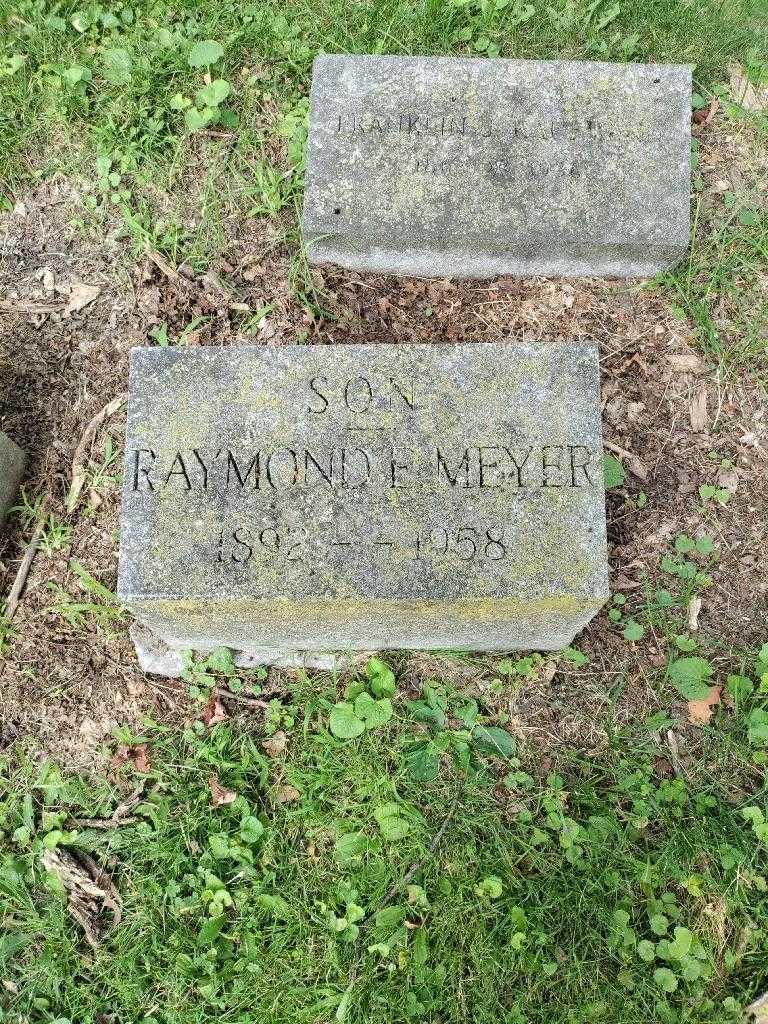 Raymond F. Meyer's grave. Photo 3