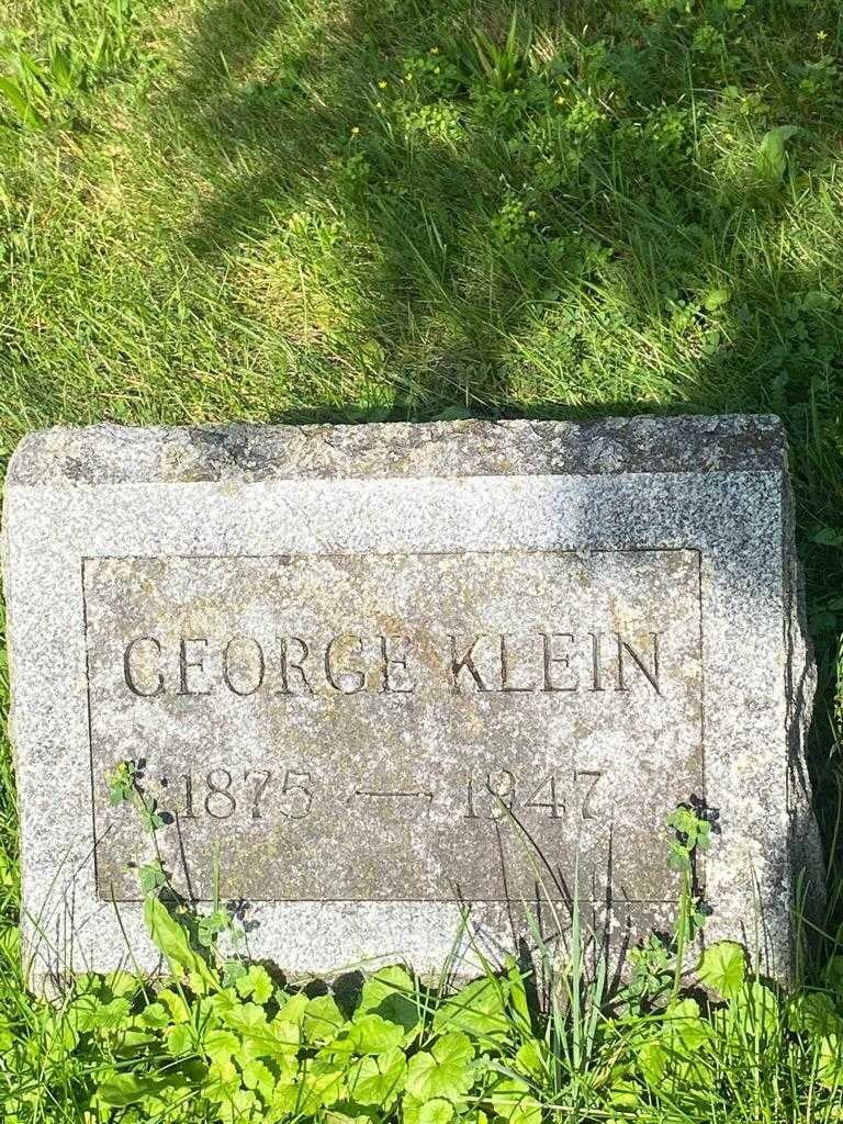 George J. Klein's grave. Photo 3