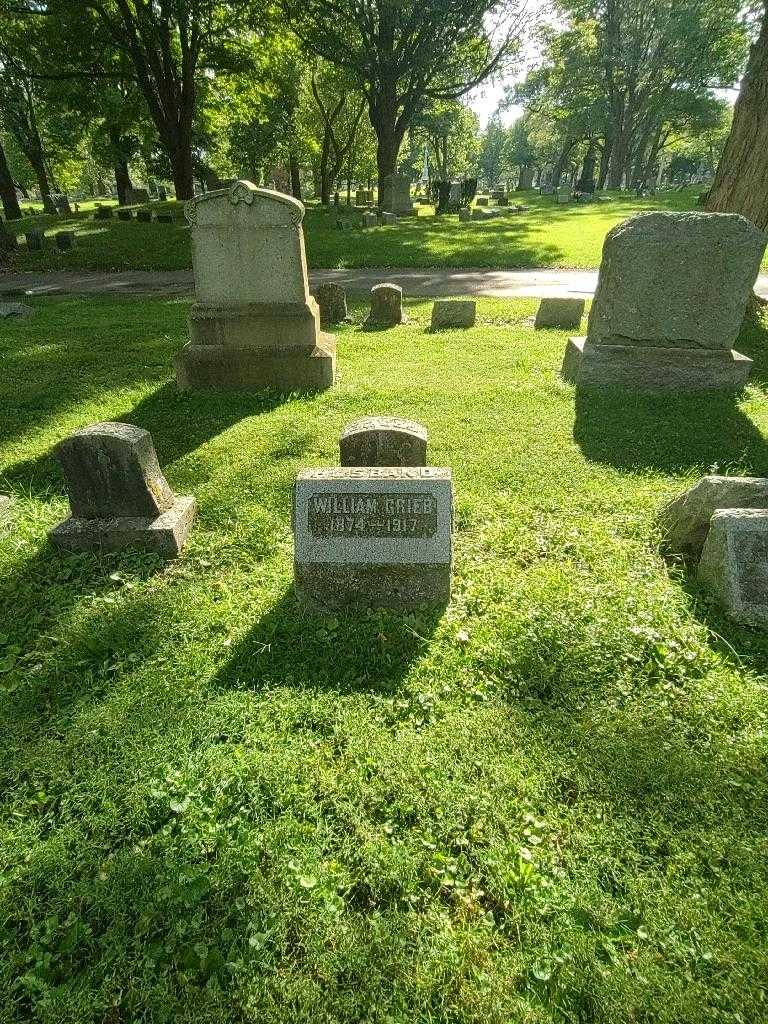 William Grieb's grave. Photo 1