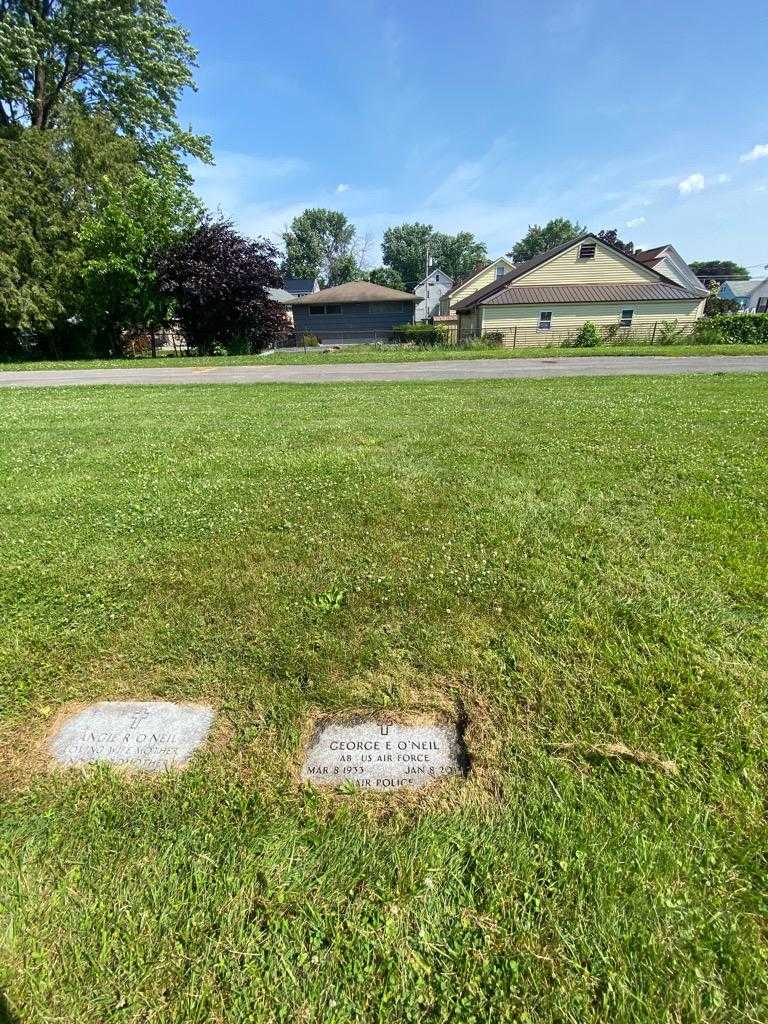 George E. O'Neil's grave. Photo 1