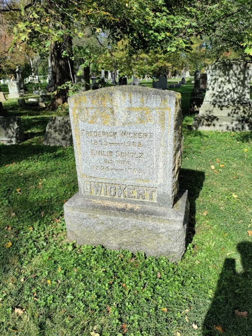 Frederick Wickert's grave. Photo 2