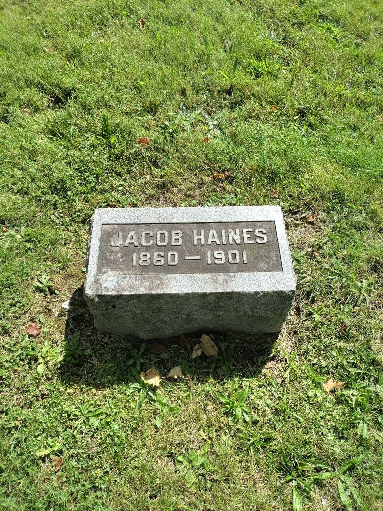 Jacob Haines's grave. Photo 3