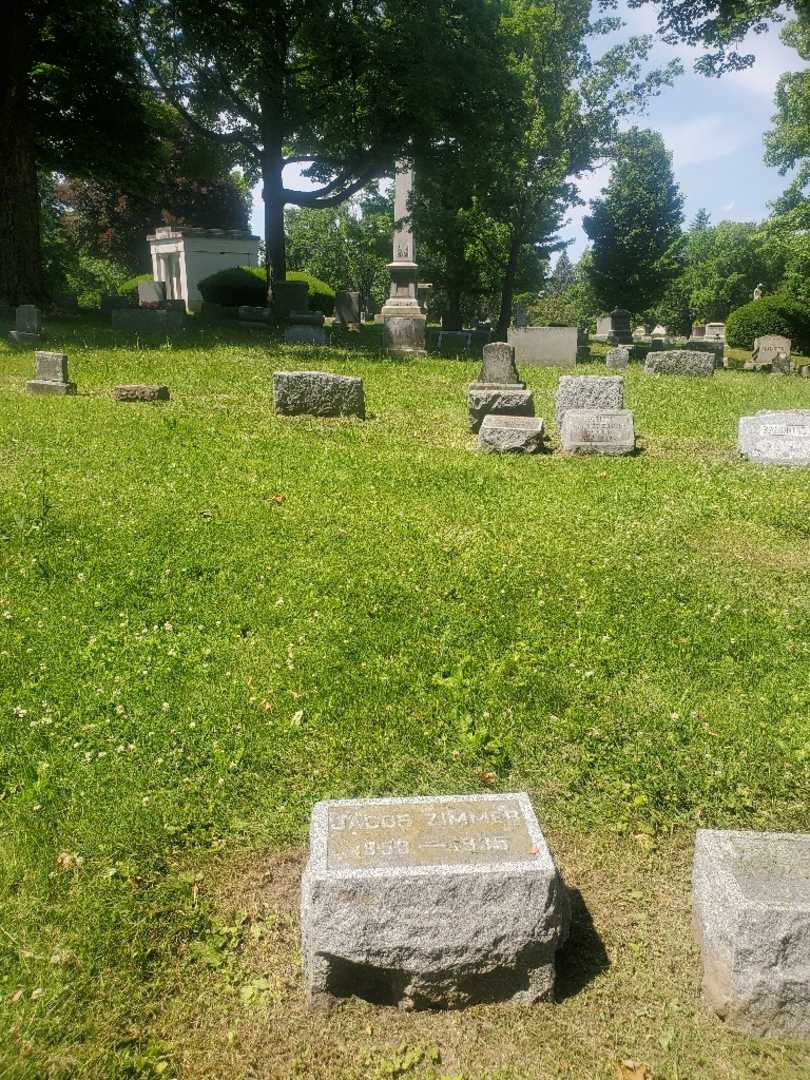 Jacob Zimmer's grave. Photo 1