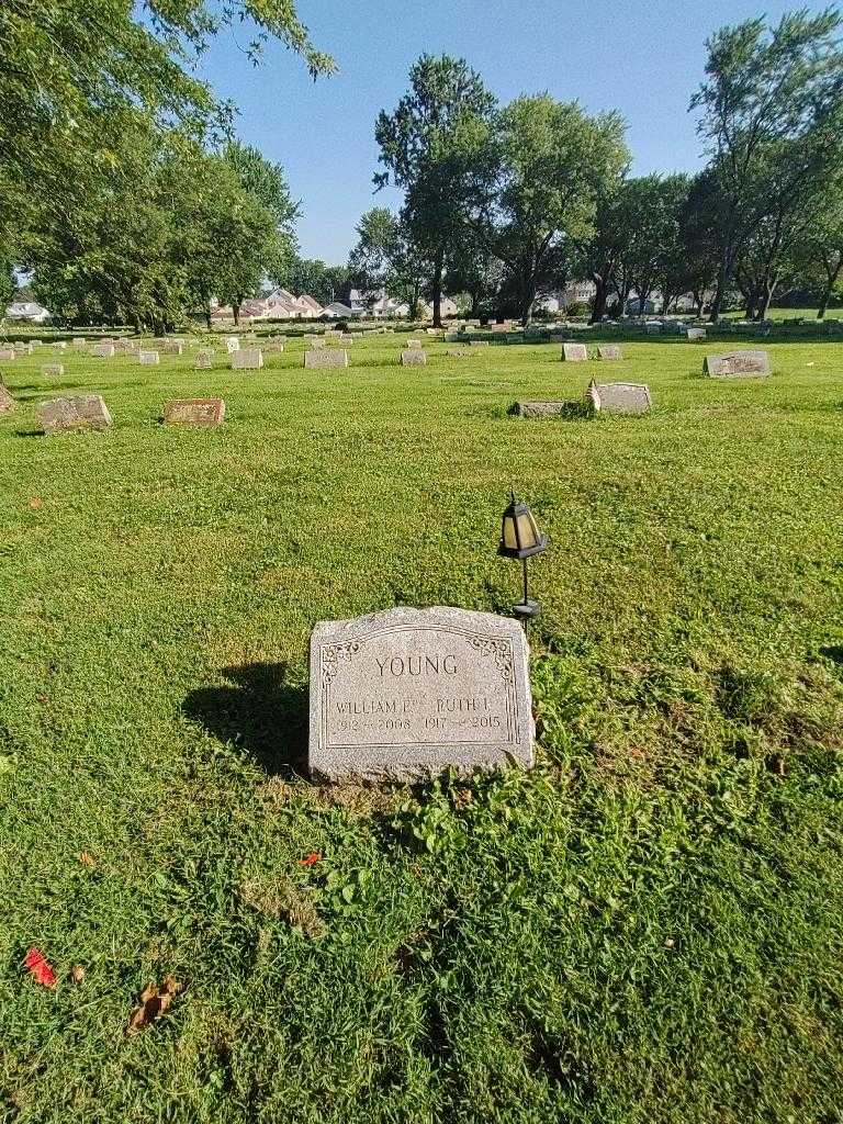 Ruth I. Young's grave. Photo 1