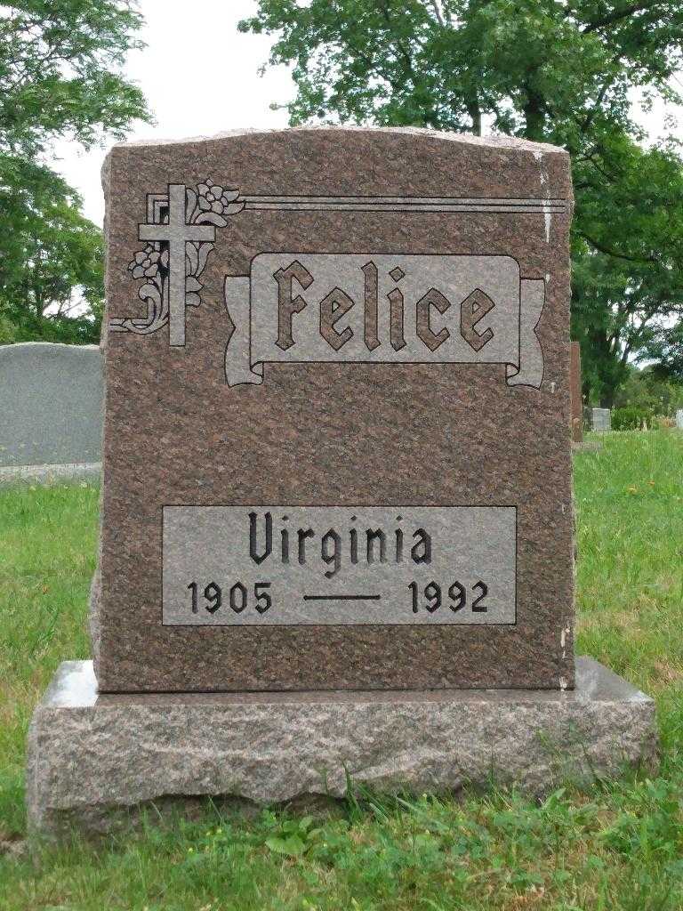 Virginia Felice's grave. Photo 3