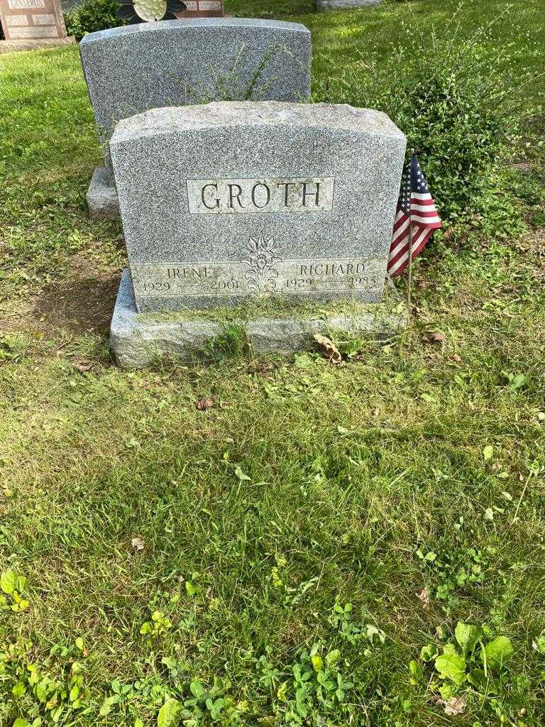 Irene Groth's grave. Photo 2