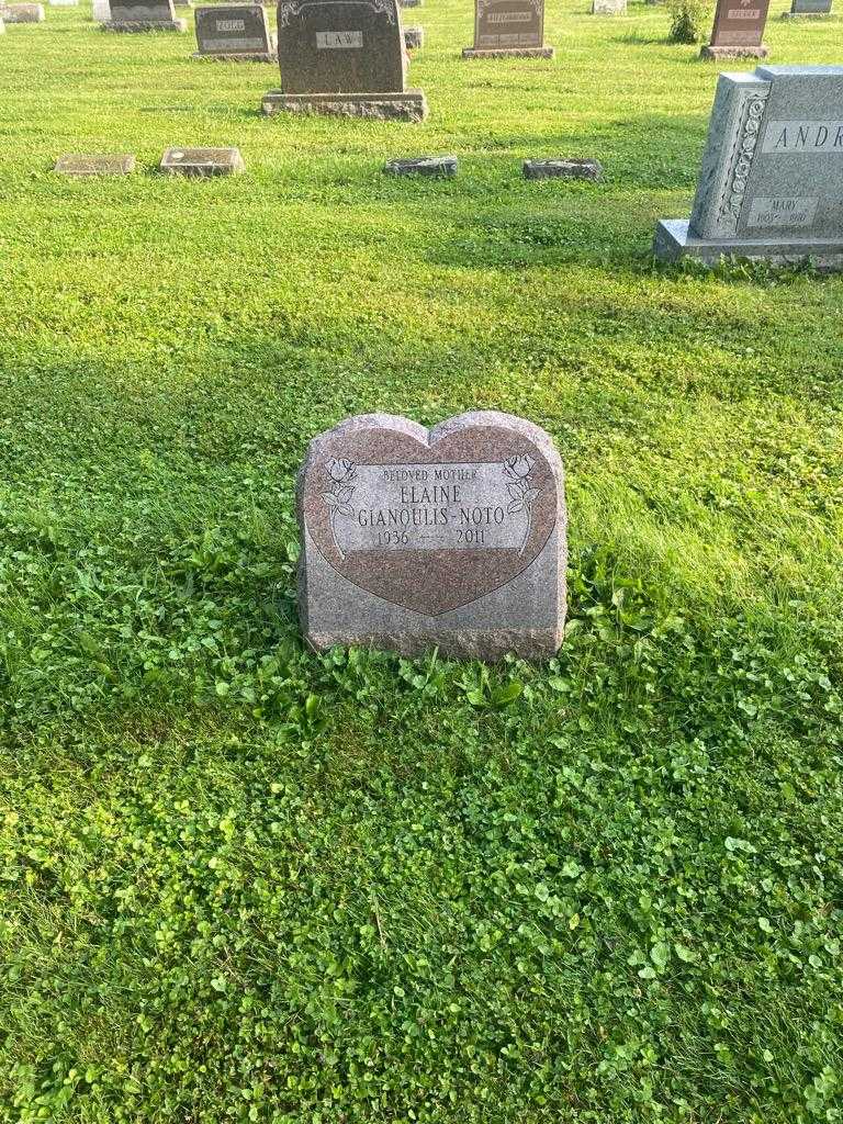 Elaine Gianoulis-Noto's grave. Photo 2