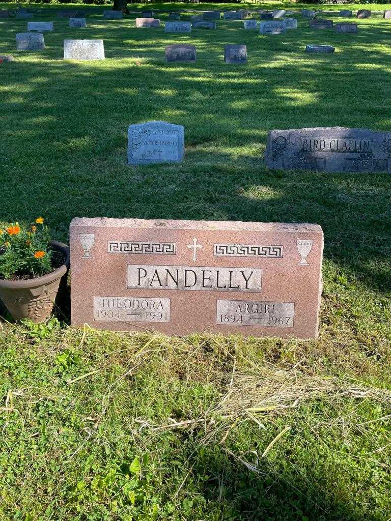 Theodora Pandelly's grave. Photo 2