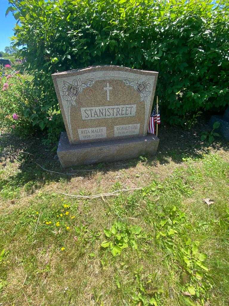 Rita Maley Stanistreet's grave. Photo 1