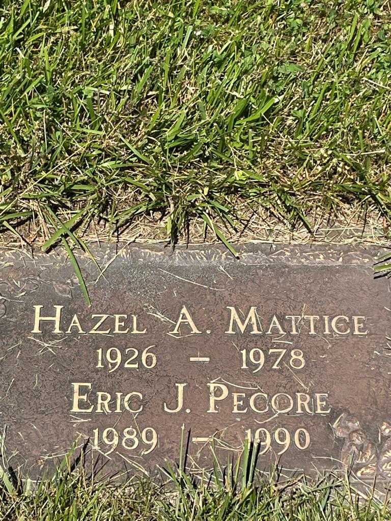 Hazel A. Mattice's grave. Photo 1