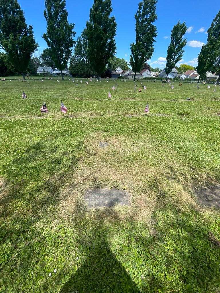 Robert A. Edick's grave. Photo 1