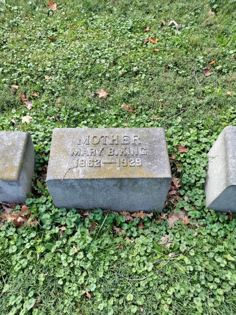 Mary B. King's grave. Photo 2