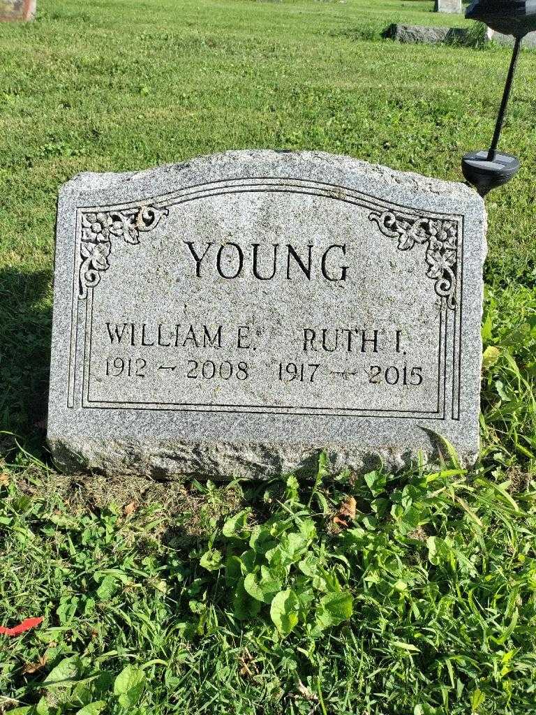 William E. Young's grave. Photo 3