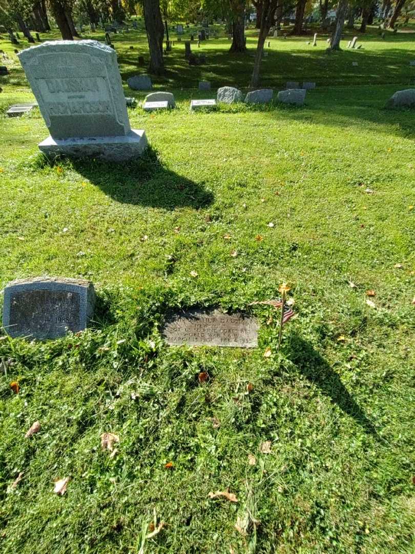 John Arthur Dausman Junior's grave. Photo 1